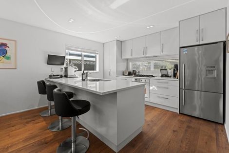 Photo of property in 35b Holly Road, St Albans, Christchurch, 8014