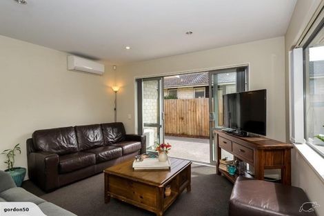 Photo of property in 72b Champion Street, Edgeware, Christchurch, 8013