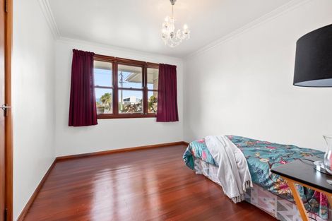Photo of property in 8 Mabel Street, Levin, 5510