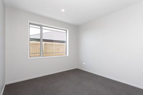 Photo of property in 60 Cameo Grove, Marshland, Christchurch, 8083