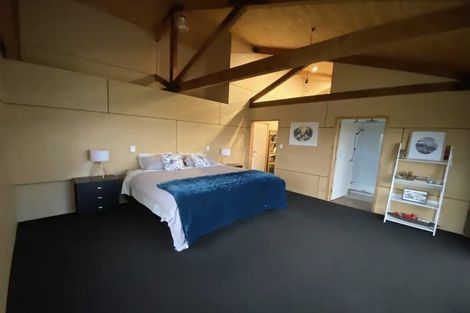 Photo of property in 28 Centrebush Lane, Raglan, 3295