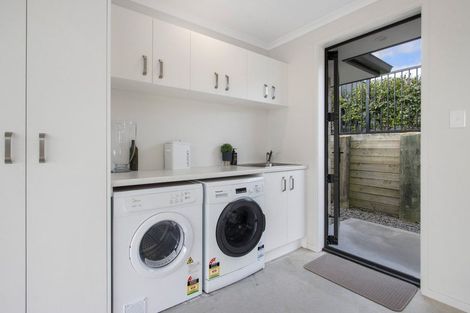 Photo of property in 5 Cascade Way, Omokoroa, 3114