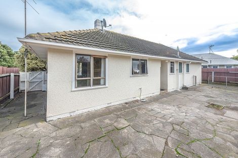 Photo of property in 82 Polson Street, Castlecliff, Whanganui, 4501