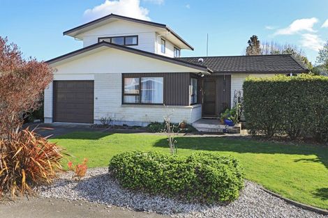 Photo of property in 1a Neeve Place, Taradale, Napier, 4112