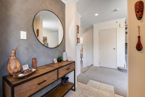 Photo of property in 4 Totara Views Drive, Red Beach, 0932