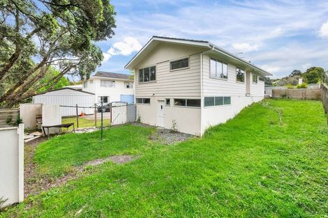 Photo of property in 22 Scarlock Avenue, Browns Bay, Auckland, 0630