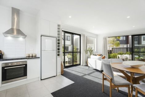 Photo of property in 24 Frank Gill Road, Hobsonville, Auckland, 0616