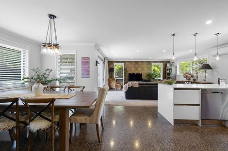 Photo of property in 83a Young Street, New Plymouth, 4310