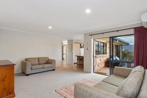 Photo of property in 16 Athfield Drive, Bethlehem, Tauranga, 3110