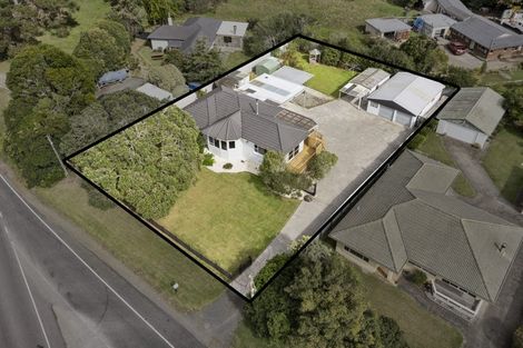Photo of property in 877 Papakura-clevedon Road, Papakura, 2582
