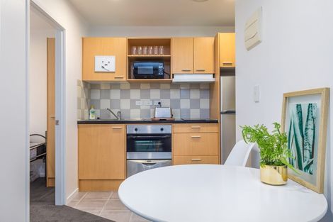 Photo of property in Scotia Tower Apartments, 8a/8 Scotia Place, Auckland Central, Auckland, 1010
