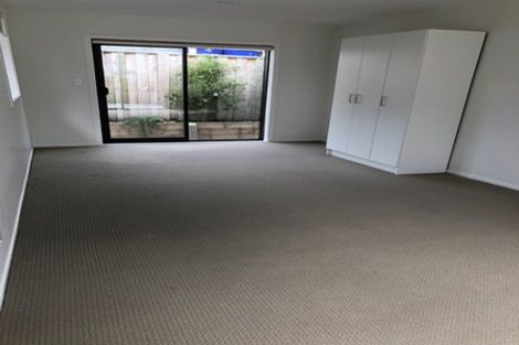 Photo of property in 40 Trinidad Road, Sunnynook, Auckland, 0620