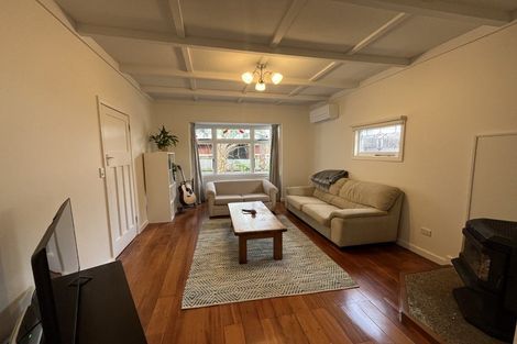 Photo of property in 45 Shakespeare Road, Bluff Hill, Napier, 4110