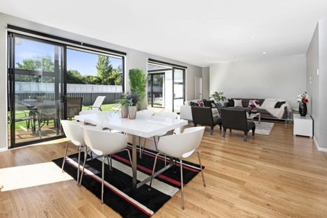 Photo of property in 5 Bargrove Close, Halswell, Christchurch, 8025