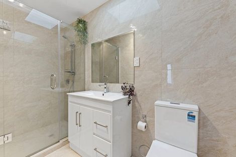 Photo of property in 20 Warbler Crescent, Papakura, 2110