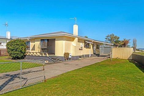 Photo of property in 10 Oates Street, Elgin, Gisborne, 4010