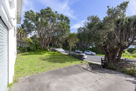 Photo of property in 116 Wellington Road, Paekakariki, 5034