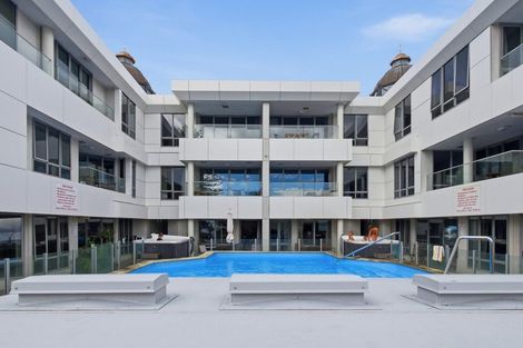 Photo of property in 36 Victoria Road, Mount Maunganui, 3116