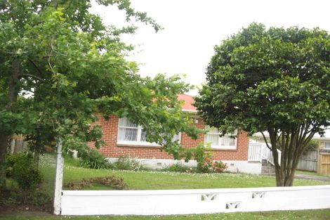 Photo of property in 23 Royston Street, Rosehill, Papakura, 2113