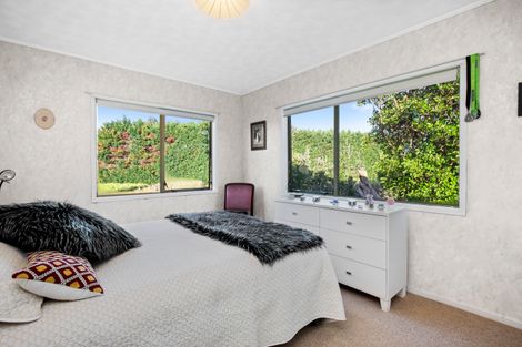 Photo of property in 11 Lina Place, Waiuku, 2123