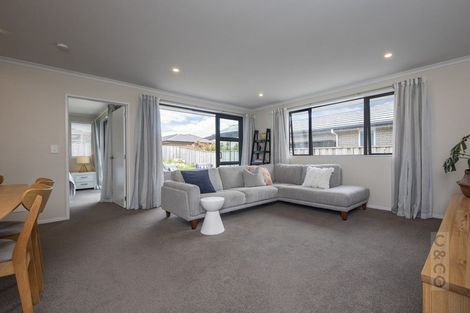 Photo of property in 12 Turpin Road, Riverhead, 0820