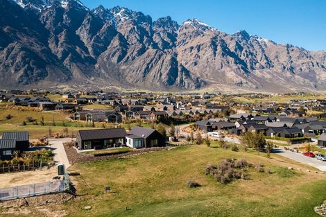 Photo of property in 3 Cunninghams Drive, Jacks Point, Queenstown, 9371