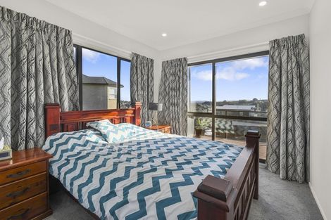 Photo of property in 37 Saint Maroun Rise, The Gardens, Auckland, 2105