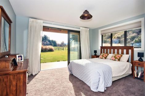 Photo of property in 9 Precipice Lane, Glenorchy, 9372