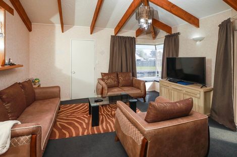 Photo of property in 30 Endeavour Avenue, Flagstaff, Hamilton, 3210