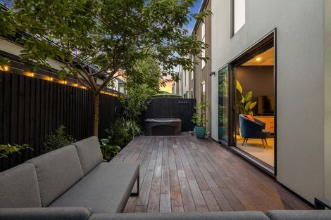 Photo of property in 6/555 Manchester Street, St Albans, Christchurch, 8014