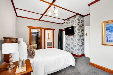 Photo of property in 117 Carrington Street, Lower Vogeltown, New Plymouth, 4310