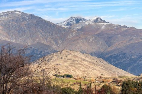 Photo of property in 32 Hood Crescent, Arrowtown, 9302