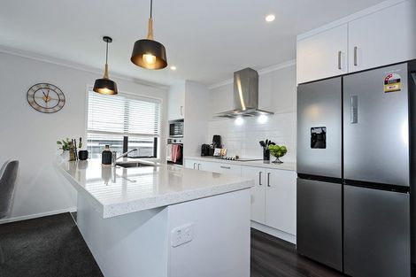 Photo of property in 14 Ridge Drive, Omokoroa, 3114