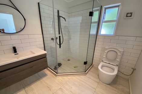 Photo of property in 1/36 Sandiacre Way, Browns Bay, Auckland, 0630