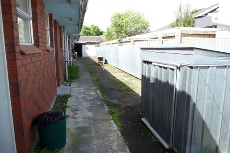 Photo of property in 2/105 Heretaunga Street, Palmerston North, 4414