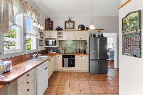 Photo of property in 15 Follis Street, Te Aroha, 3320