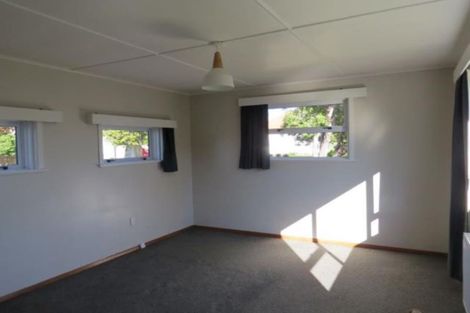 Photo of property in 6 Plympton Street, Brooklands, New Plymouth, 4310