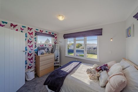 Photo of property in 14 Trevelyan Street, Onekawa, Napier, 4110