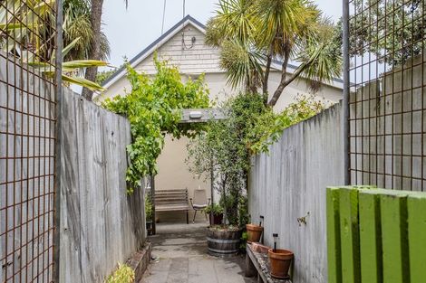 Photo of property in 35a Exeter Street, Lyttelton, 8082