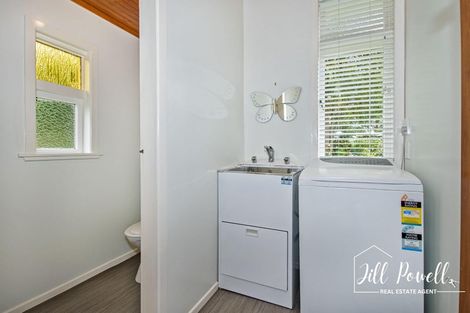 Photo of property in 37 Pahi Road, Paparoa, 0571