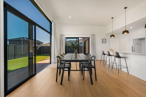 Photo of property in 7 Travertine Street, Cromwell, 9310