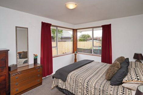 Photo of property in 2 Bush Street, Rangiora, 7400