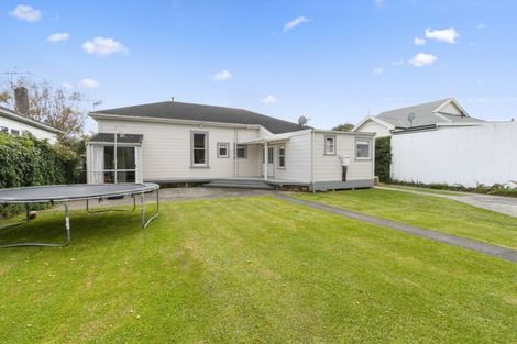 Photo of property in 8 Hautana Square, Woburn, Lower Hutt, 5010