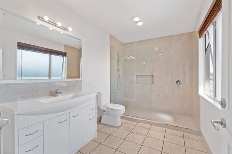 Photo of property in 26 Sovereign Gardens, Halswell, Christchurch, 8025