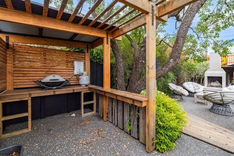 Photo of property in 87 Saint Andrews Hill Road, Mount Pleasant, Christchurch, 8081