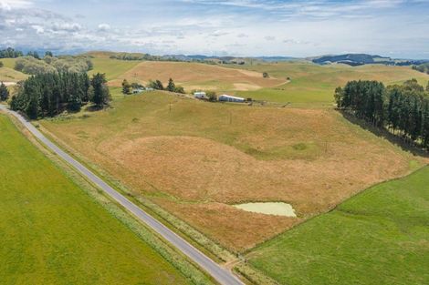 Photo of property in 359 Mangatarata Road, Waipukurau, 4285