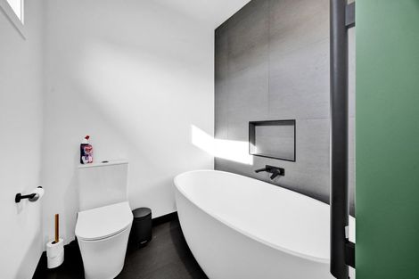 Photo of property in 66d Flint Road, Stratford, 4332