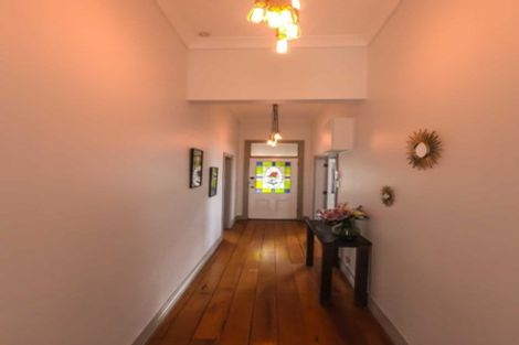 Photo of property in 156 Kings Crescent, Hutt Central, Lower Hutt, 5010
