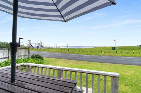 Photo of property in 38 Kon Tiki Road, Whiritoa, Whangamata, 3691