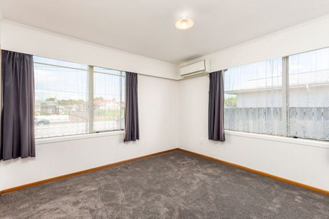 Photo of property in 24 Dalesford Street, Silverdale, Hamilton, 3216